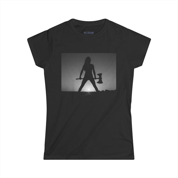 Huntress Battle Axe Women's Tshirt